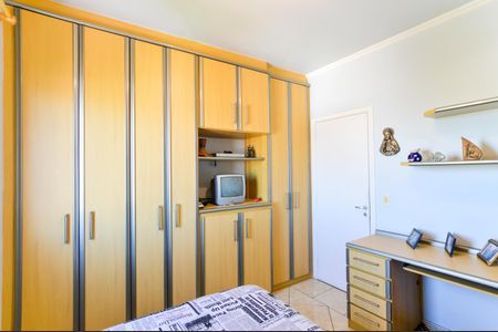 Apartamento à venda com 108m², 3 quartos e 2 vagasQuarto 3