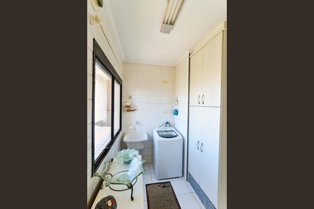 Apartamento à venda com 108m², 3 quartos e 2 vagasÁrea de Serviço