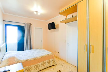 Apartamento à venda com 108m², 3 quartos e 2 vagasQuarto 2 - Suíte