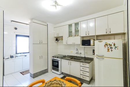 Apartamento à venda com 108m², 3 quartos e 2 vagasCozinha
