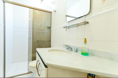 Apartamento à venda com 108m², 3 quartos e 2 vagasBanheiro da Suíte