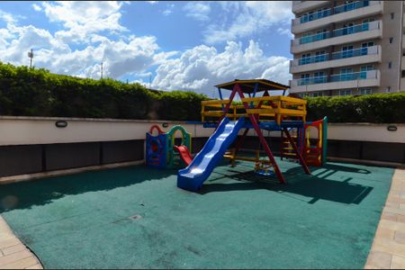 Apartamento à venda com 108m², 3 quartos e 2 vagasÁrea comum - Playground