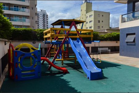 Apartamento à venda com 108m², 3 quartos e 2 vagasÁrea comum - Playground