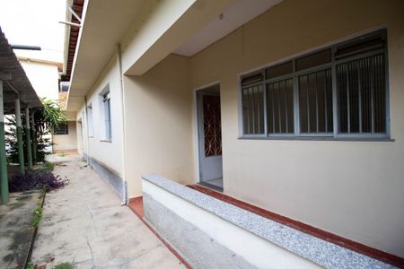 Casa para alugar com 65m², 2 quartos e 2 vagasHall de entrada