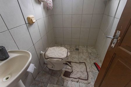 Casa à venda com 121m², 3 quartos e 2 vagasBanheiro 1 