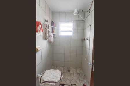 Casa à venda com 121m², 3 quartos e 2 vagasBanheiro 1 