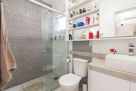 Casa para alugar com 155m², 4 quartos e 2 vagasBanheiro da Suíte