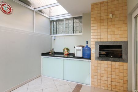 Casa para alugar com 155m², 4 quartos e 2 vagasÁrea de Serviço