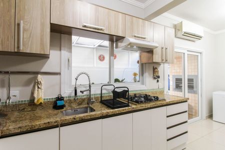 Casa para alugar com 155m², 4 quartos e 2 vagasCozinha