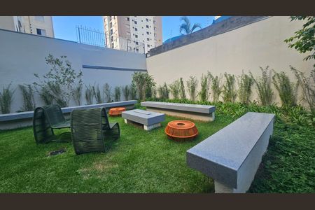 Apartamento à venda com 40m², 2 quartos e sem vagaÁrea comum