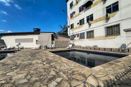 Apartamento à venda com 52m², 2 quartos e 1 vaga Apartamento à venda com 52m², 2 quartos e 1 vagaÁrea comum - Piscina