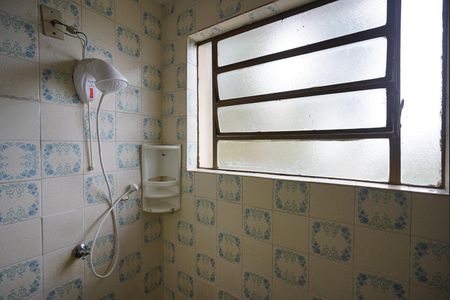 Apartamento à venda com 57m², 2 quartos e sem vaga Apartamento à venda com 57m², 2 quartos e sem vagaBanheiro