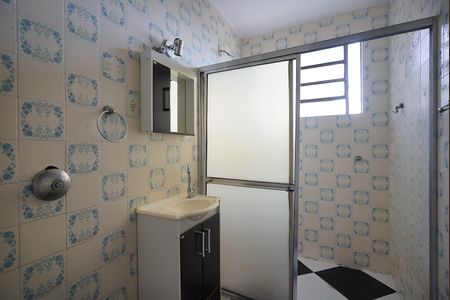 Apartamento à venda com 57m², 2 quartos e sem vaga Apartamento à venda com 57m², 2 quartos e sem vagaBanheiro