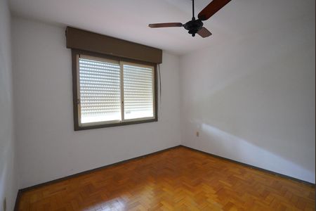 Quarto 1 de apartamento à venda com 2 quartos, 57m² em Medianeira, Porto Alegre