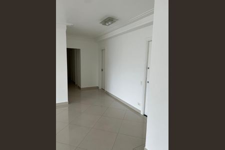 Foto 09 de apartamento para alugar com 4 quartos, 200m² em Vila Andrade, São Paulo