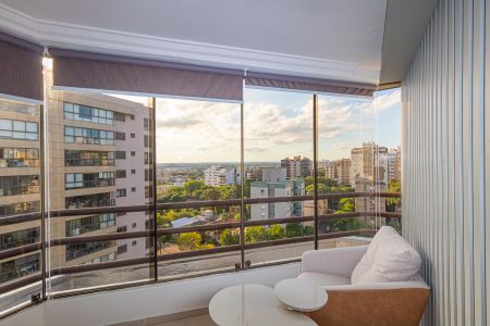 Apartamento à venda com 500m², 3 quartos e 2 vagas Apartamento à venda com 500m², 3 quartos e 2 vagasVaranda da Suíte
