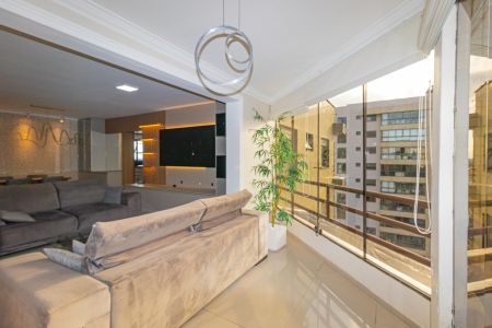 Apartamento à venda com 500m², 3 quartos e 2 vagas Apartamento à venda com 500m², 3 quartos e 2 vagasSala