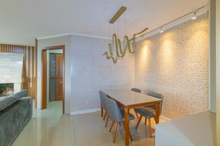 Apartamento à venda com 500m², 3 quartos e 2 vagas Apartamento à venda com 500m², 3 quartos e 2 vagasSala de Jantar