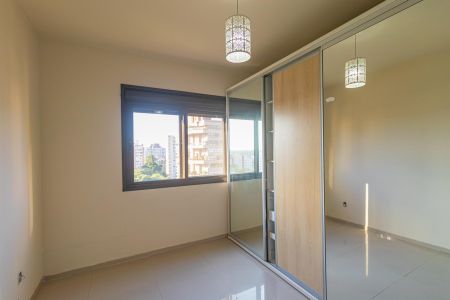 Apartamento à venda com 500m², 3 quartos e 2 vagas Apartamento à venda com 500m², 3 quartos e 2 vagasQuarto 2