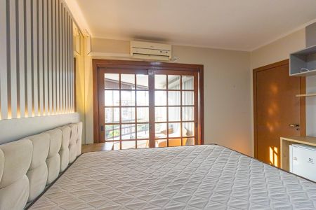 Apartamento à venda com 500m², 3 quartos e 2 vagas Apartamento à venda com 500m², 3 quartos e 2 vagasQuarto 3 - Suíte