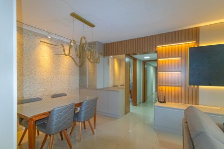 Apartamento à venda com 500m², 3 quartos e 2 vagas Apartamento à venda com 500m², 3 quartos e 2 vagasSala de Jantar