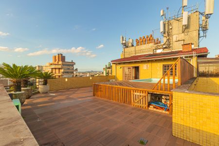 Apartamento à venda com 500m², 3 quartos e 2 vagas Apartamento à venda com 500m², 3 quartos e 2 vagasTerraço/Piscina