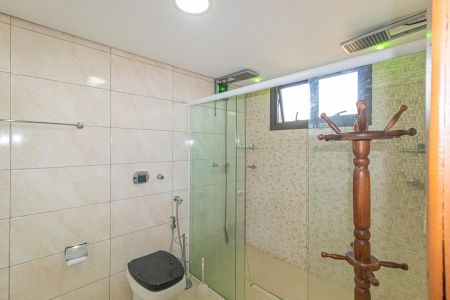 Apartamento à venda com 500m², 3 quartos e 2 vagas Apartamento à venda com 500m², 3 quartos e 2 vagasBanheiro da Suíte