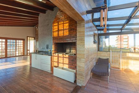 Apartamento à venda com 500m², 3 quartos e 2 vagas Apartamento à venda com 500m², 3 quartos e 2 vagasVaranda gourmet