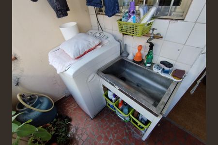 Apartamento à venda com 65m², 2 quartos e 1 vagaÁrea de Serviço