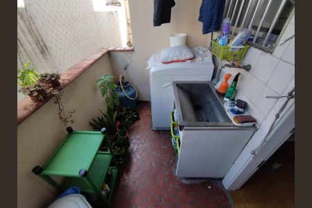 Apartamento à venda com 65m², 2 quartos e 1 vagaÁrea de Serviço