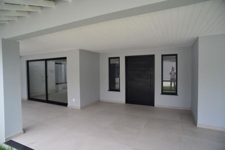 Casa de condomínio para alugar com 552m², 4 quartos e 3 vagas Casa de condomínio para alugar com 552m², 4 quartos e 3 vagasEntrada Social