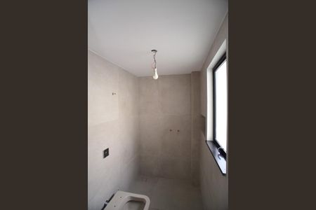 Casa de condomínio para alugar com 552m², 4 quartos e 3 vagas Casa de condomínio para alugar com 552m², 4 quartos e 3 vagasBanheiro Suíte 2