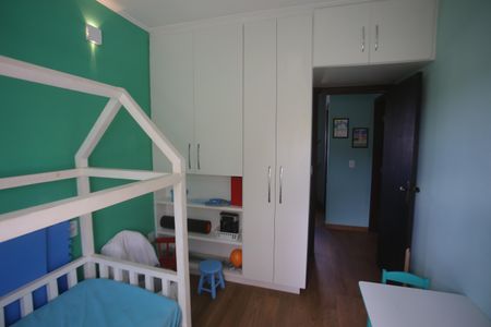 Casa à venda com 210m², 3 quartos e 2 vagasQuarto