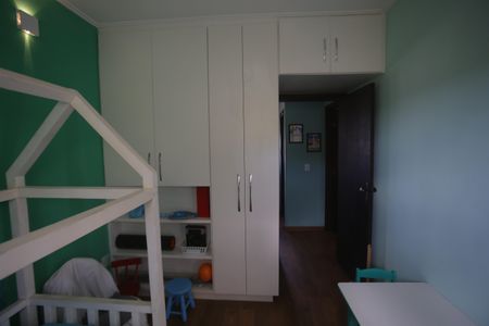 Casa à venda com 210m², 3 quartos e 2 vagasQuarto
