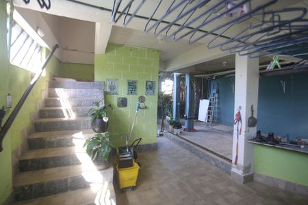 Casa à venda com 210m², 3 quartos e 2 vagasArea comum
