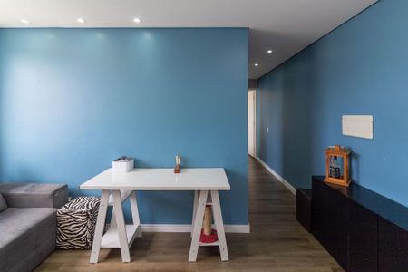 Sala de apartamento para alugar com 2 quartos, 44m² em Usina Piratininga, São Paulo