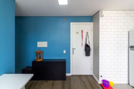 Sala de apartamento para alugar com 2 quartos, 44m² em Usina Piratininga, São Paulo