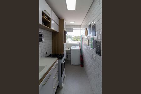 Apartamento para alugar com 44m², 2 quartos e sem vagaCozinha integrada com a área de serviço