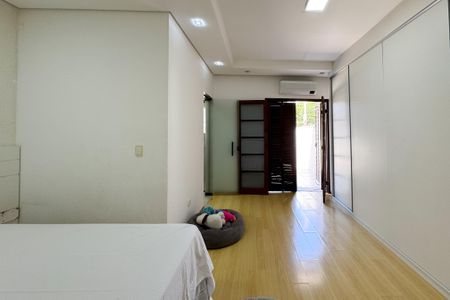 Casa para alugar com 206m², 3 quartos e 2 vagasSuíte 