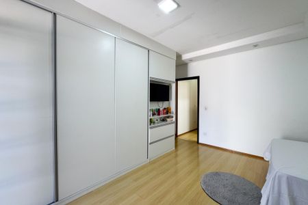 Casa para alugar com 206m², 3 quartos e 2 vagasSuíte