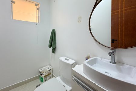 Casa para alugar com 206m², 3 quartos e 2 vagasLavabo 