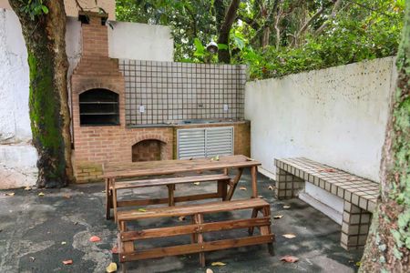 Apartamento à venda com 70m², 2 quartos e 1 vagaÁrea comum - Churrasqueira