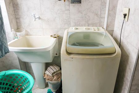 Apartamento à venda com 70m², 2 quartos e 1 vagaÁrea de Serviço