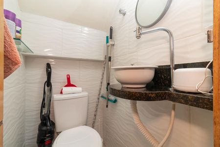 Casa à venda com 115m², 2 quartos e 3 vagasLavabo 1