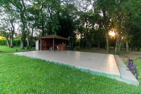 Casa de condomínio à venda com 240m², 4 quartos e 3 vagasÁrea comum