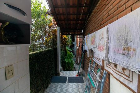 Casa de condomínio à venda com 240m², 4 quartos e 3 vagasÁrea de Serviço