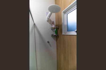 Casa de condomínio à venda com 240m², 4 quartos e 3 vagasBanheiro Social