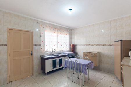 Casa para alugar com 68m², 2 quartos e 1 vagaCozinha