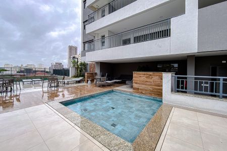 Apartamento para alugar com 40m², 2 quartos e sem vaga Apartamento para alugar com 40m², 2 quartos e sem vagaÁrea comum - Piscina