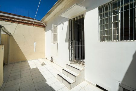 Casa à venda com 59m², 1 quarto e 2 vagas Casa à venda com 59m², 1 quarto e 2 vagasQuintal